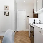 Mennica Deluxe Centre By Renters Prestige Ξενοδοχείο με διαμερίσματα 4*